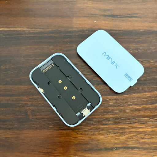 Revue de l'enceinte SSD MINIX MSE01 - Une centrale compacte pour le stockage, la vitesse et la connectivité 7 Minix SSD Enclosure Review6 Minix MSE01 SSD Enclosure Review - Une centrale compacte pour le stockage, la vitesse et la connectivité