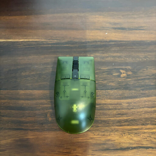 8Bitdo Retro R8 Mouse Review - Nostalgia raffinée pour le bureau d'aujourd'hui 4 8Bitdo Retro R8 Mouse Review5 8bitdo Retro R8 Mouse Revue - Nostalgia raffinée pour le bureau d'aujourd'hui
