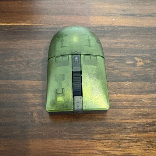 8Bitdo Retro R8 Mouse Review - Nostalgia raffinée pour le bureau d'aujourd'hui 6 8Bitdo Retro R8 Mouse Review7 8bitdo Retro R8 Mouse Revue - Nostalgia raffinée pour le bureau d'aujourd'hui