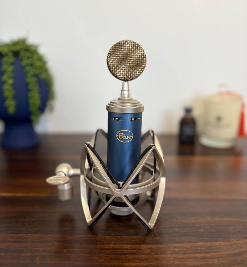 Blue Bluebird SL Microphone Review - Sound de qualité studio pour chaque créateur 4 Blue Bluebird Sl Review3 Blue Bluebird SL Microphone Review - Sound de qualité studio pour chaque créateur