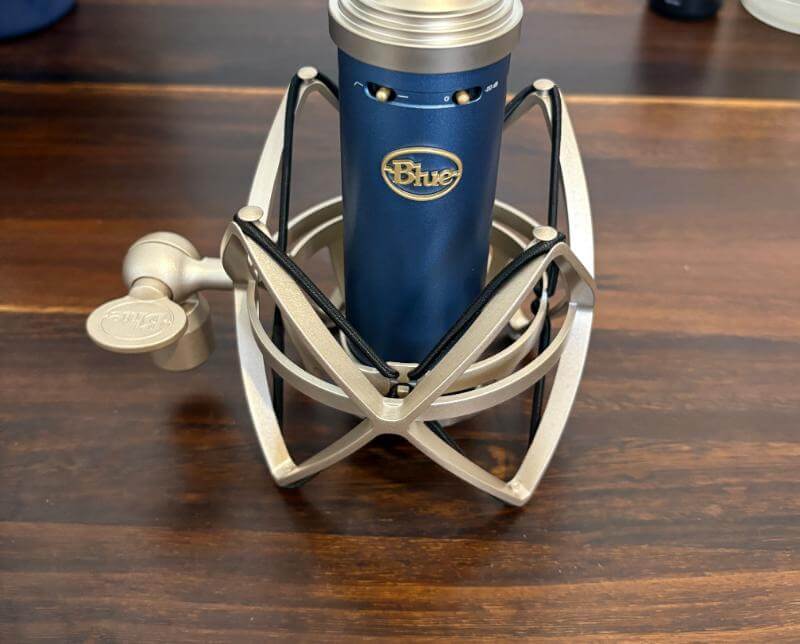 Blue Bluebird SL Microphone Review - Sound de qualité studio pour chaque créateur 7 Blue Bluebird Sl Review6 Blue Bluebird SL Microphone Review - Sound de qualité studio pour chaque créateur