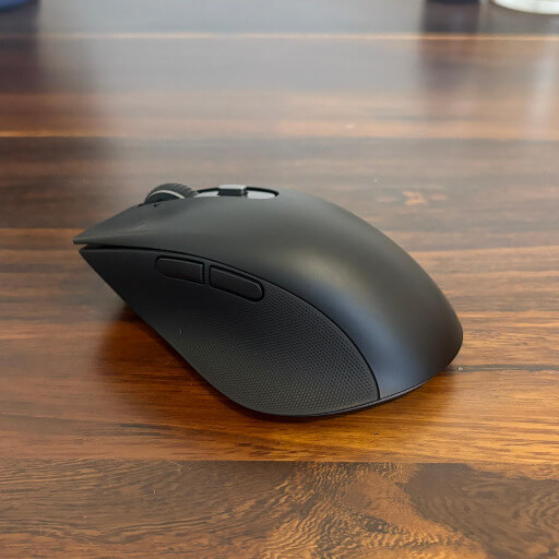 Razer Pro Click V2 Review - La productivité rencontre les performances dans un design ergonomique élégant 5 Razer Pro Click V2 Review4 Razer Pro Click V2 Review - La productivité rencontre les performances dans une conception ergonomique élégante