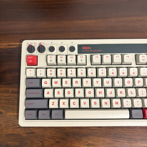 8Bitdo Retro 108 Clavier Revue - où le design classique rencontre les performances modernes 4 8Bitdo Retro 108 Revue3 8bitdo Retro 108 Clavier Revue - où le design classique rencontre les performances modernes