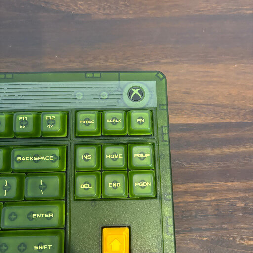 8Bitdo Retro 87 Edition Xbox Revue: où la nostalgie se réunit la fonction 9 8Bitdo Retro 87 Review8 8bitdo Retro 87 Xbox Edition Review: où la nostalgie se réunit la fonction