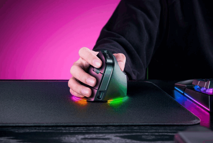 CleanShot 2025 06 06 at Razer Pro Click V2 Vertical Edition Review – Ergonomic Innovation with Gaming Power