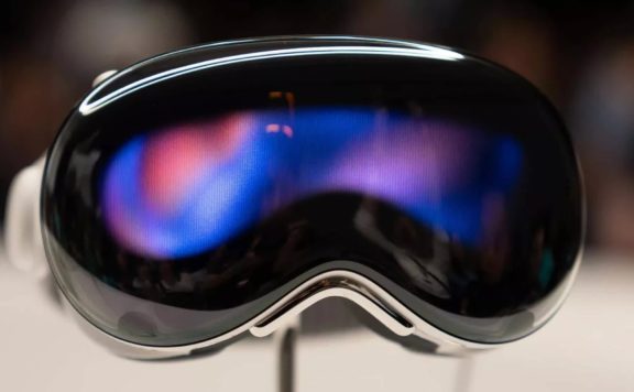 Apple Vision Pro 2 could launch later this year, powered by M4 chip