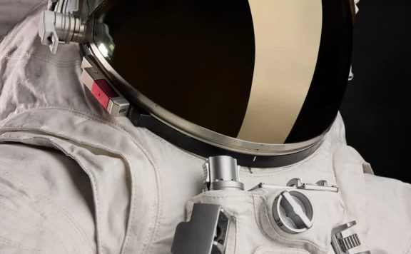 Oakley is designing the visor for NASA