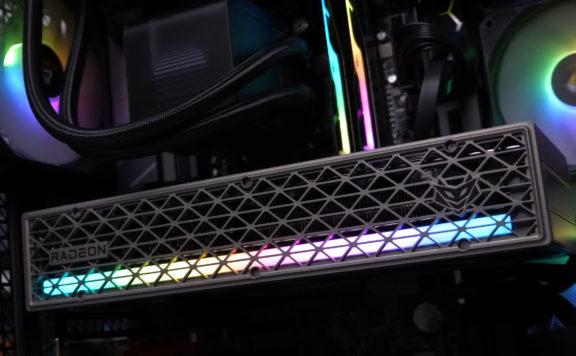 Razer introduces new Thunderbolt 5 dock and eGPU enclosure