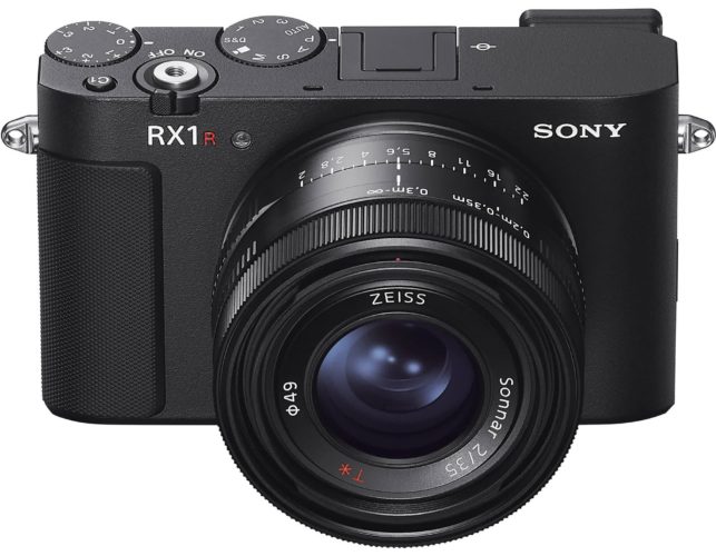 Sony revives RX1R series with 61-megapixel compact camera, and it only took 10 years