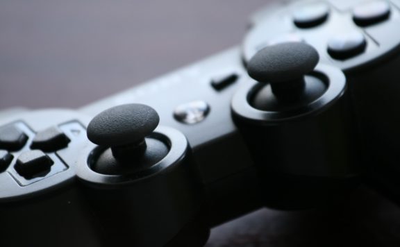 Sony ad reveals plan to bring PlayStation titles to Xbox, Nintendo, and PC