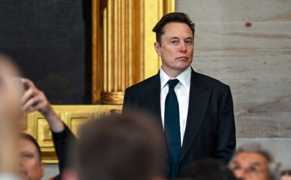Elon Musk loses $15 billion as Tesla shares fall after America Party launch