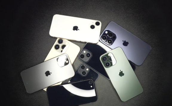 Modder behind first USB-C iPhone now wants to upgrade every model