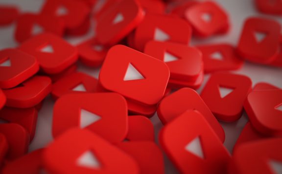YouTube is using AI to verify user age based on viewing habits