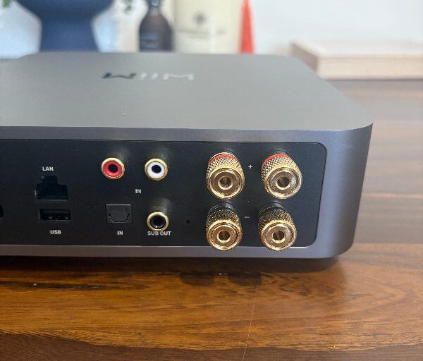 REVUE AMP WIIM: Performances Hi-Fi intelligentes dans un cadre minimaliste 8 Wiim AMP Pro Review1 Wiim AMP Review: Smart Hi-Fi Performance dans un cadre minimaliste