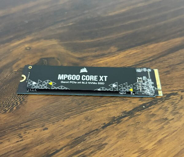 Corsair MP600 Core XT 2TB NVME SSD Revue - accélérez vos workflows de jeu et de productivité 4 CORSAIR MP600 CORE XT REVUE2 CORSAIR MP600 CORE XT 2TB NVME SSD Revue - accélérez vos flux de travail de jeu et de productivité